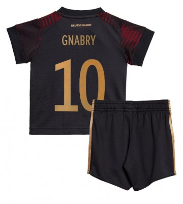 Lacne Dětský Futbalové dres Nemecko Serge Gnabry #10 MS 2022 Krátky Rukáv - Preč (+ trenírky)